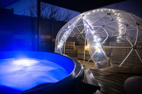 Love Room Alsace - La Courtisane - Love’nSpa - weekend en amoureux, love rooms avec spa ou jacuzzi privatif