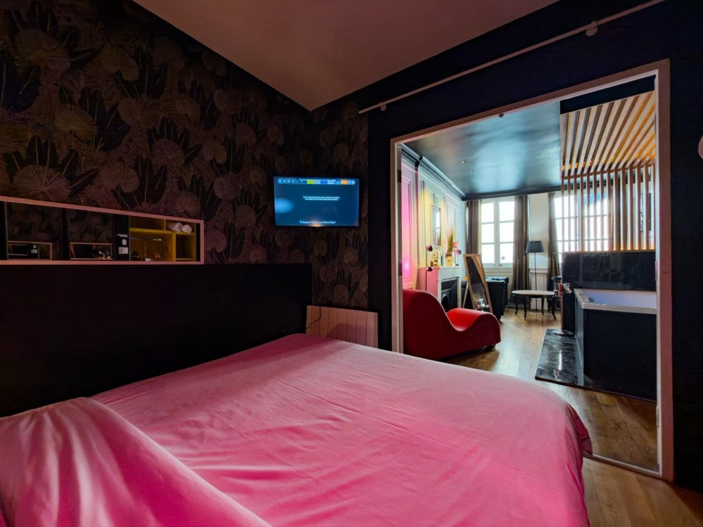 Love Room Blandan - Love’nSpa - weekend en amoureux, love rooms avec spa ou jacuzzi privatif4 de Love Room Blandan
