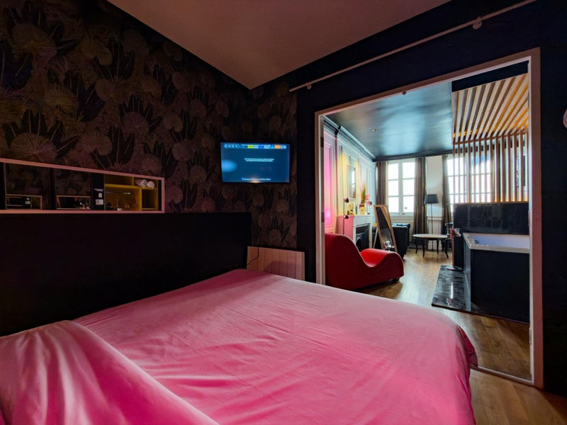 Love Room Blandan - Love’nSpa - weekend en amoureux, love rooms avec spa ou jacuzzi privatif3 de Love Room Blandan
