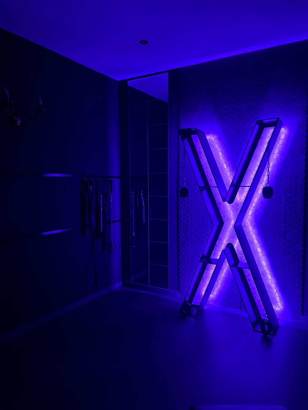 Love Room Bonneville - Love’nSpa - weekend en amoureux, love rooms avec spa ou jacuzzi privatif4 de Love Room Bonneville
