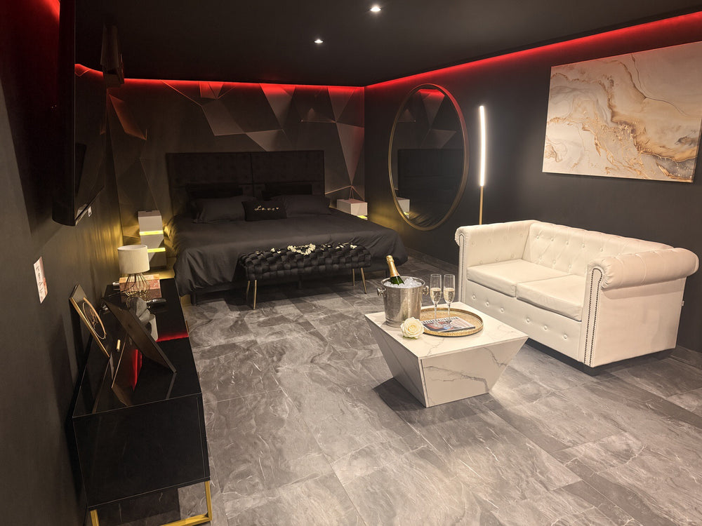 Love room Eros Suite Maison d’émotions et Love Room SPA et Sauna privés à briord — photo 2222 de Eros Suite Maison d’émotions et Love Room SPA et Sauna privés
