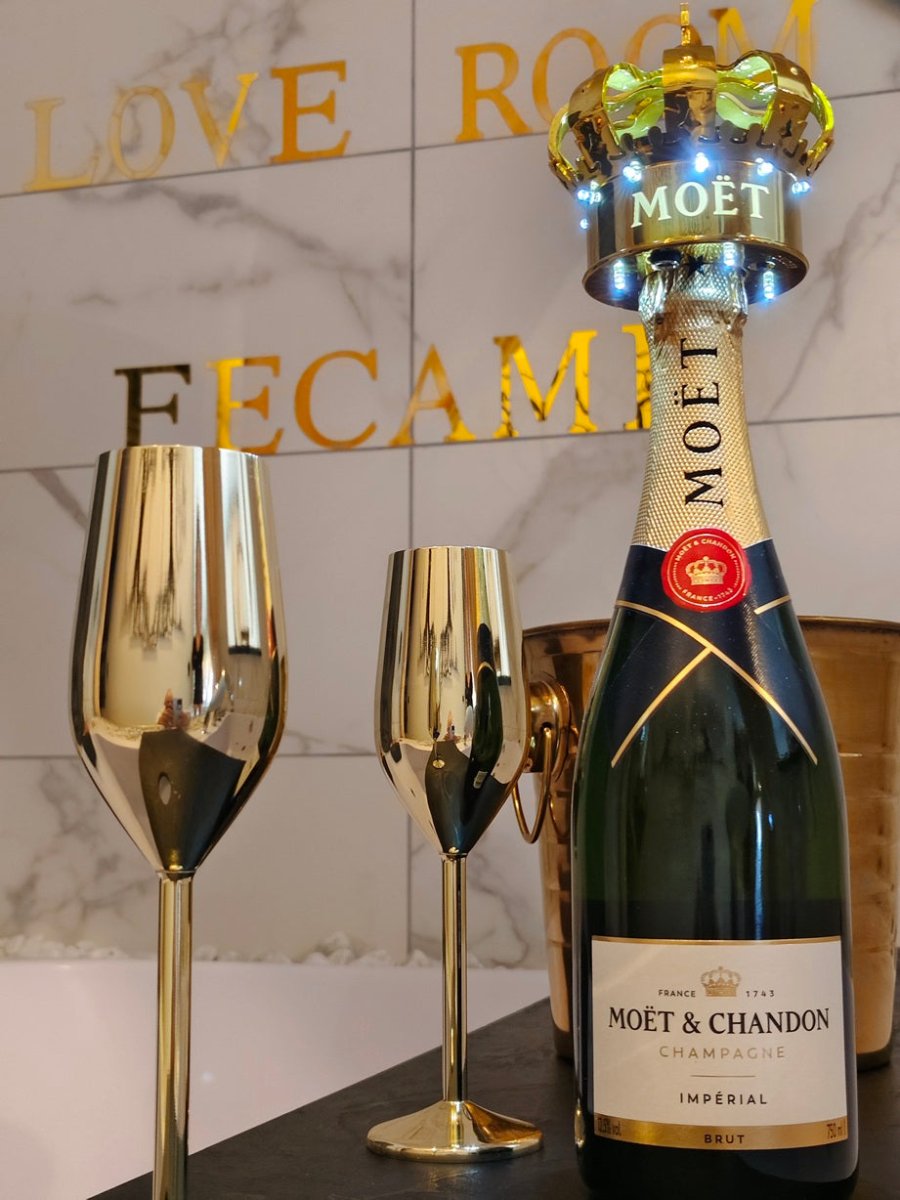 Love Room Fécamp - Appartement 3 - Love’nSpa - weekend en amoureux, love rooms avec spa ou jacuzzi privatif13 de Love Room Fécamp - Appartement 3
