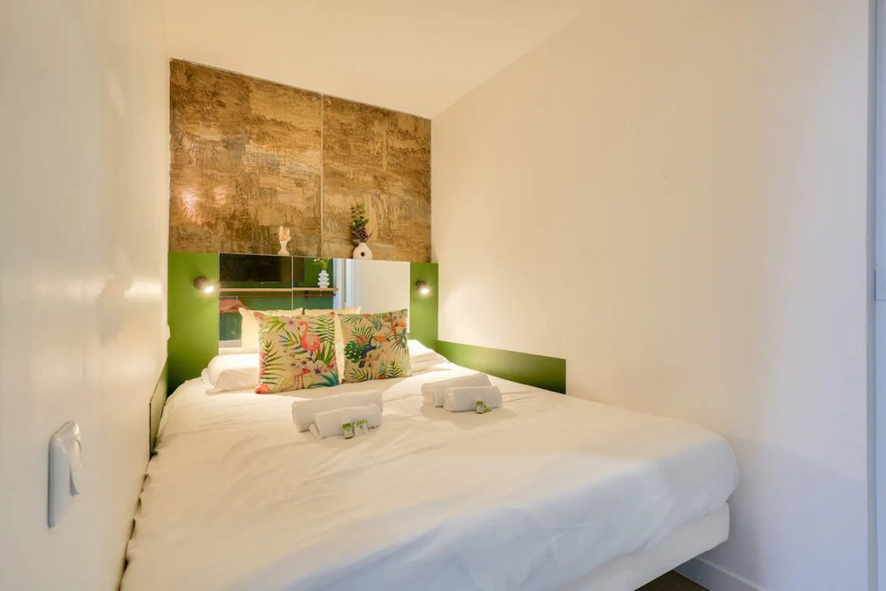 Love room - Jacuzzi ambiance Zen - Love’nSpa - weekend en amoureux, love rooms avec spa ou jacuzzi privatif7 de Love room - Jacuzzi ambiance Zen
