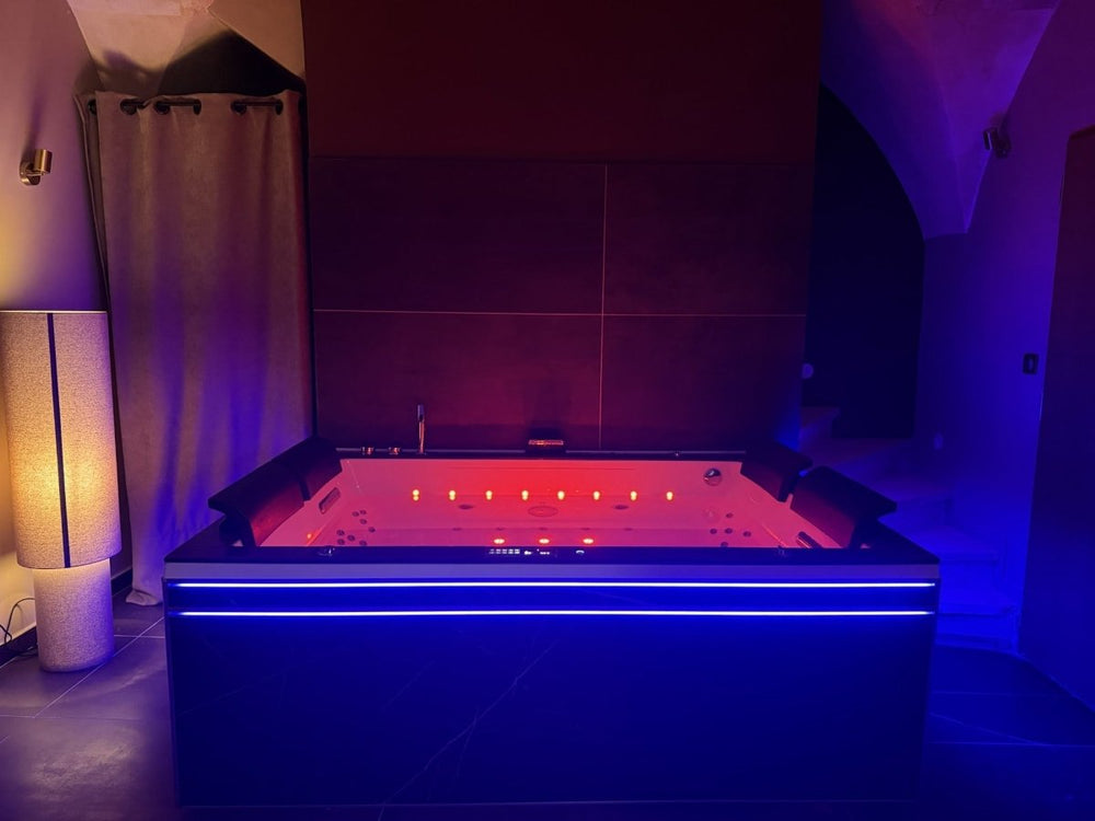 Love room la Voûte | Baillargues - Love’nSpa - weekend en amoureux, love rooms avec spa ou jacuzzi privatif11 de Love room la Voûte | Baillargues
