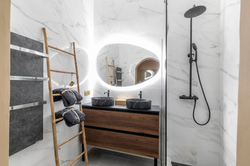 Love room la Voûte | Baillargues - Love’nSpa - weekend en amoureux, love rooms avec spa ou jacuzzi privatif3 de Love room la Voûte | Baillargues
