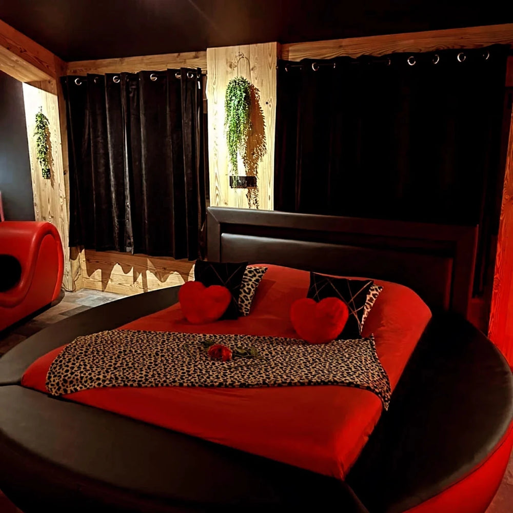Love Room Tentation - Love’nSpa - weekend en amoureux, love rooms avec spa ou jacuzzi privatif17 de Love Room Tentation
