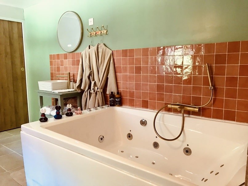 Love & Spa in the Loire Valley - Love’nSpa - weekend en amoureux, love rooms avec spa ou jacuzzi privatif7 de Love & Spa in the Loire Valley
