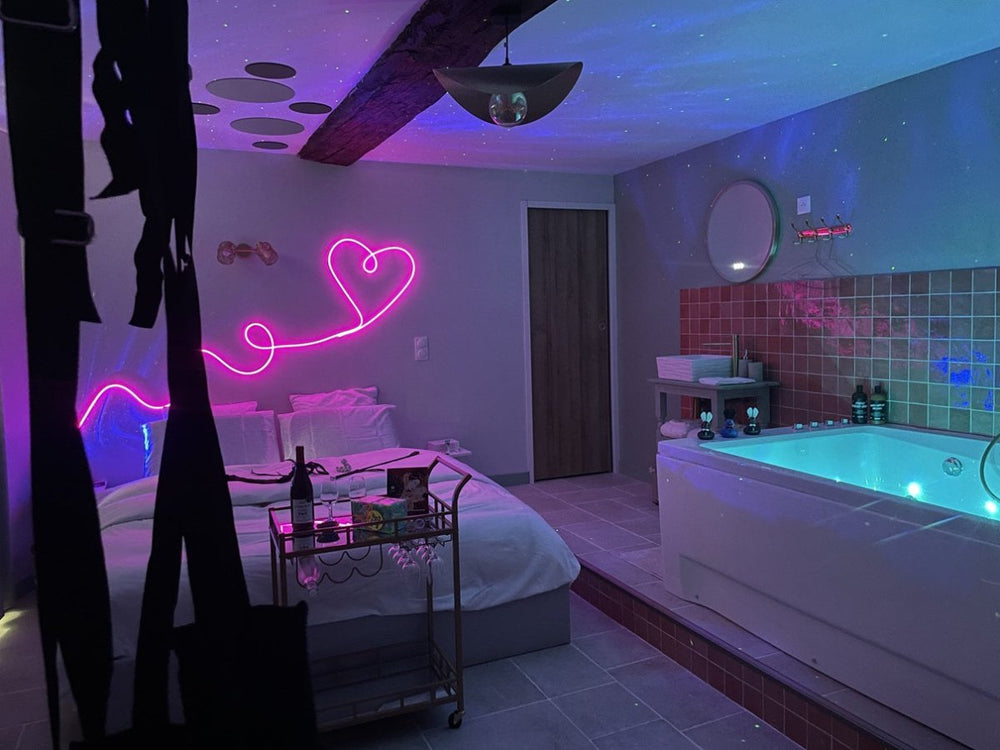 Love & Spa in the Loire Valley - Love’nSpa - weekend en amoureux, love rooms avec spa ou jacuzzi privatif2 de Love & Spa in the Loire Valley
