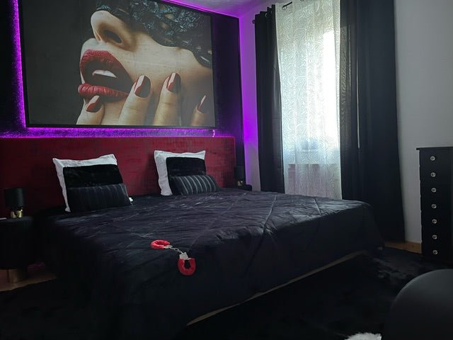 Lovely Room 61 - Love’nSpa - weekend en amoureux, love rooms avec spa ou jacuzzi privatif