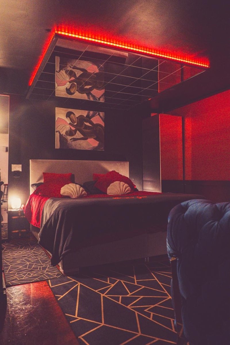 LoveRoom Jo - Love’nSpa - weekend en amoureux, love rooms avec spa ou jacuzzi privatif12 de LoveRoom Jo
