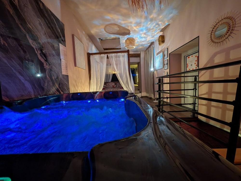 Loveroom L'Instant Précieux - Love’nSpa - weekend en amoureux, love rooms avec spa ou jacuzzi privatif19 de Loveroom L'Instant Précieux
