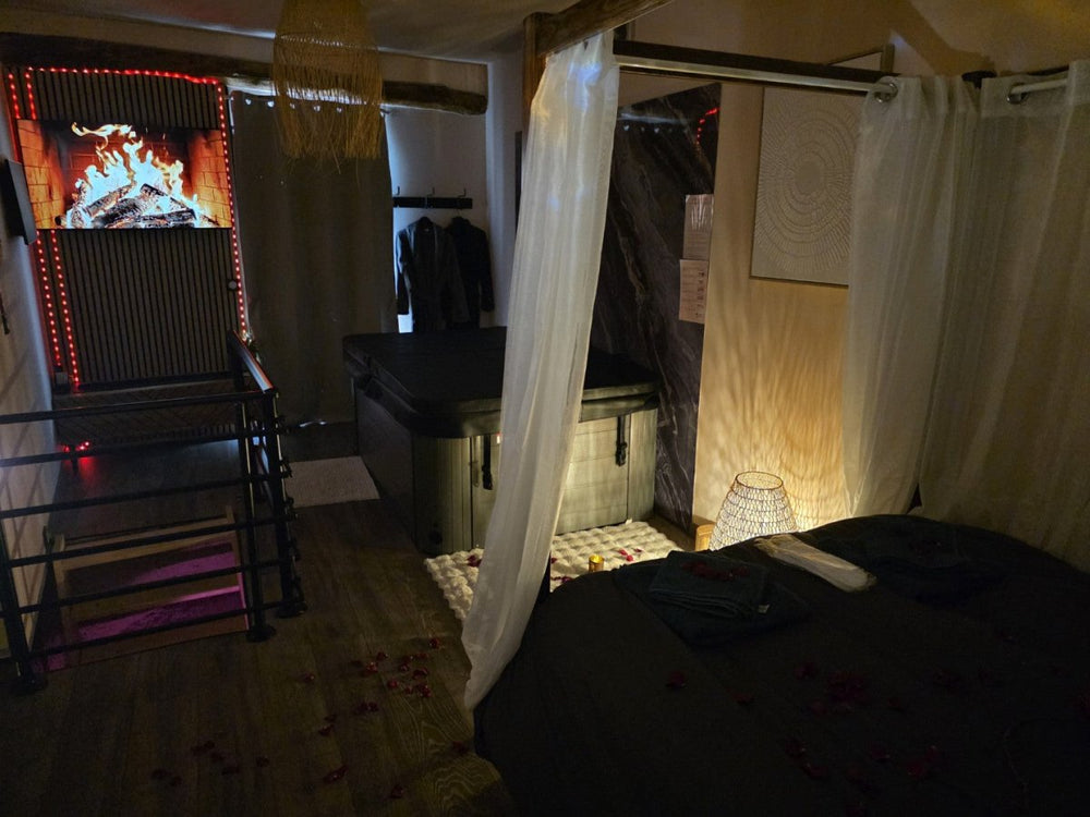 Loveroom L'Instant Précieux - Love’nSpa - weekend en amoureux, love rooms avec spa ou jacuzzi privatif29 de Loveroom L'Instant Précieux
