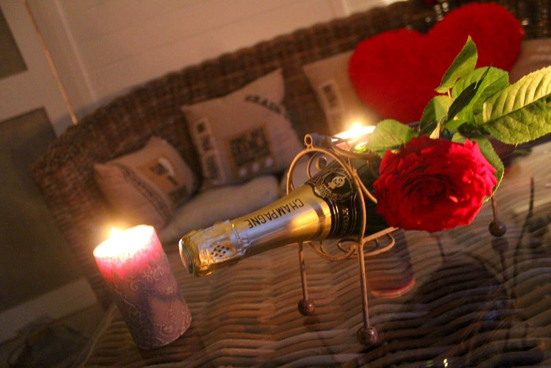 Lovin’ Chalets - L’Idylle Chalet - Love’nSpa - weekend en amoureux, love rooms avec spa ou jacuzzi privatif3 de Lovin’ Chalets - L’Idylle Chalet
