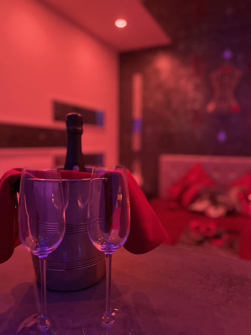 Maison de Monplaisir - Love Room Lyon - Love’nSpa - weekend en amoureux, love rooms avec spa ou jacuzzi privatif
