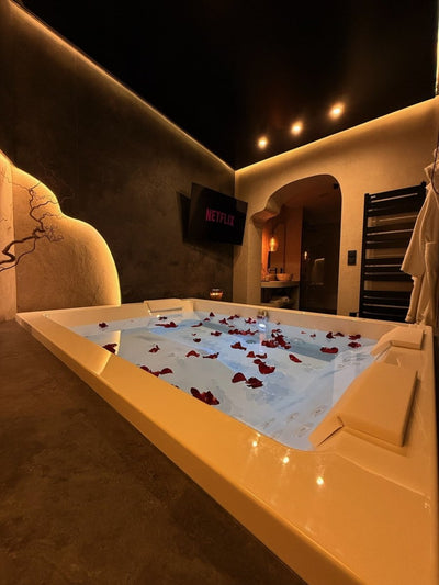 Maison Nina, Expérience Prestige - 2 - Love’nSpa - weekend en amoureux, love rooms avec spa ou jacuzzi privatif