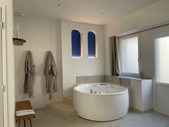 Maison Odyssea - Love’nSpa - weekend en amoureux, love rooms avec spa ou jacuzzi privatif