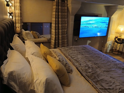 Manoir du Grand Chêne - Suite Celtique - Love’nSpa - weekend en amoureux, love rooms avec spa ou jacuzzi privatif