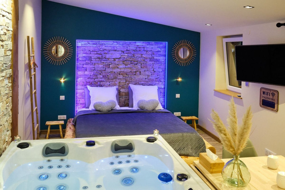 Mini toy - Love’nSpa - weekend en amoureux, love rooms avec spa ou jacuzzi privatif11 de Mini toy
