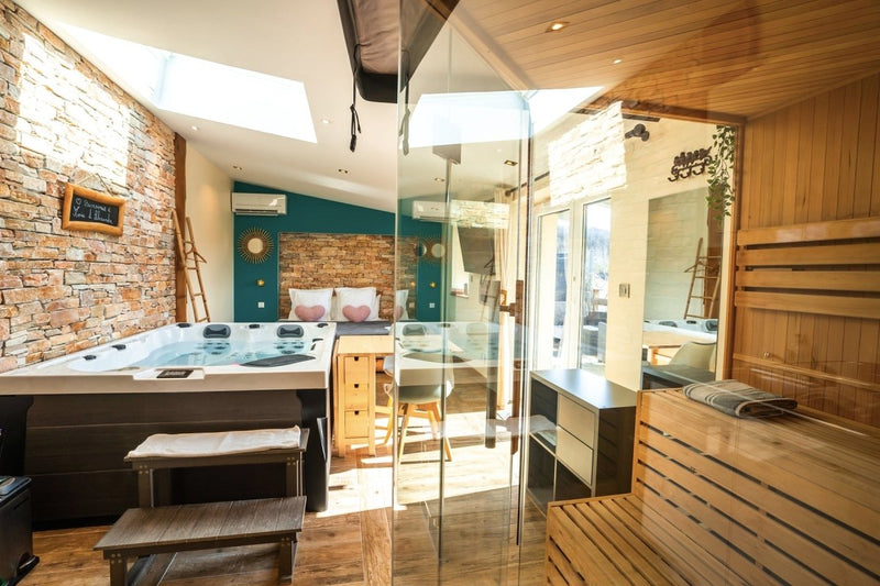 Mini toy - Love’nSpa - weekend en amoureux, love rooms avec spa ou jacuzzi privatif4 de Mini toy
