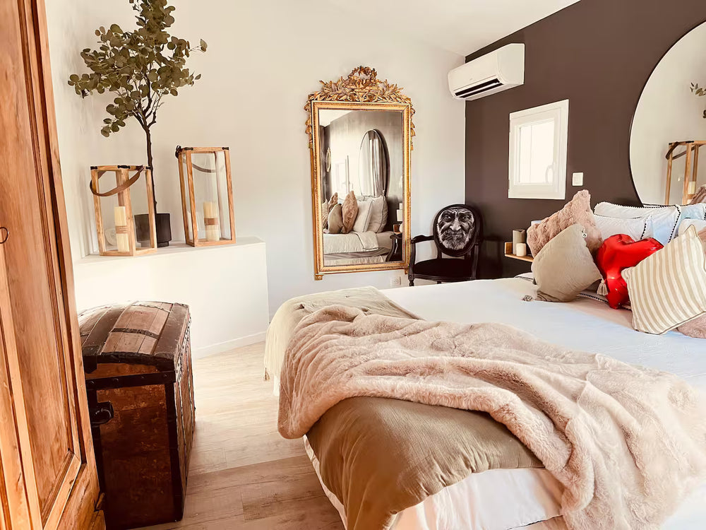NOVELIA • Loveroom Chic avec Spa & Piscine • 15 min Toulouse - Love’nSpa - weekend en amoureux, love rooms avec spa ou jacuzzi privatif7 de NOVELIA • Loveroom Chic avec Spa & Piscine • 15 min Toulouse
