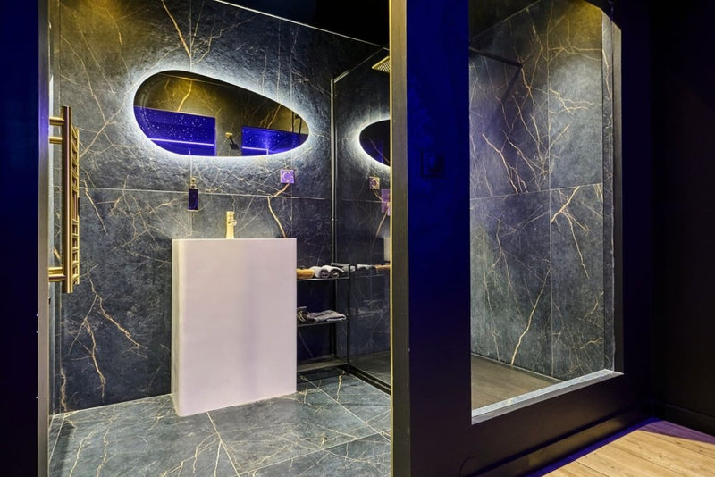 Ô Diable Des Plaisirs - La Dominatrice - Love’nSpa - weekend en amoureux, love rooms avec spa ou jacuzzi privatif4 de Ô Diable Des Plaisirs - La Dominatrice
