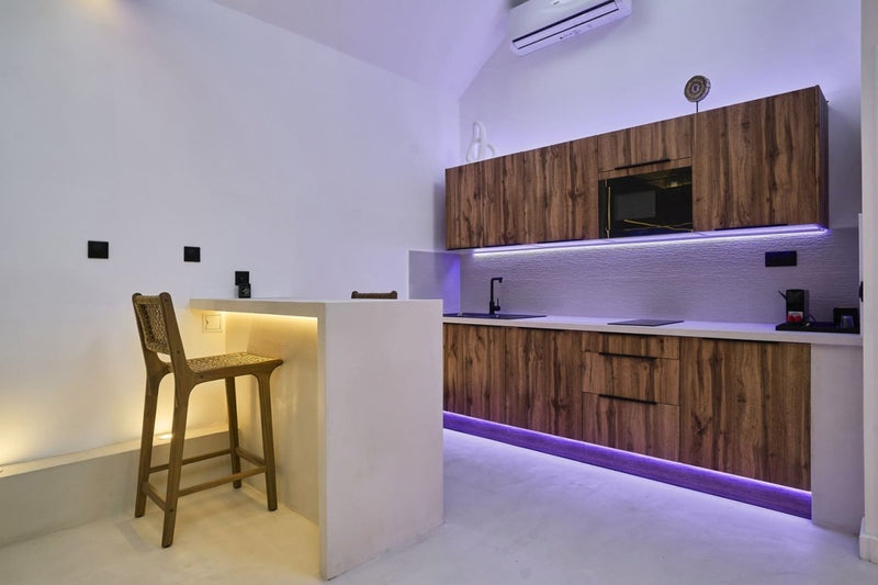 Ô Diable Des Plaisirs - La Soumise - Love’nSpa - weekend en amoureux, love rooms avec spa ou jacuzzi privatif2 de Ô Diable Des Plaisirs - La Soumise
