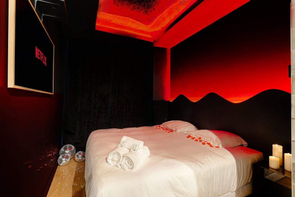 Ombreez - Balnéo - Sauna - Clim - Love’nSpa - weekend en amoureux, love rooms avec spa ou jacuzzi privatif1 de Ombreez - Balnéo - Sauna - Clim
