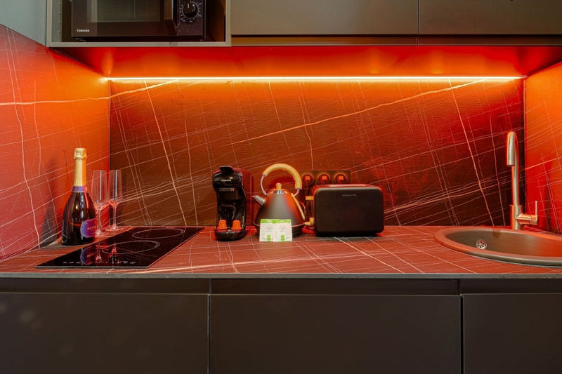 Ombreez - Balnéo - Sauna - Clim - Love’nSpa - weekend en amoureux, love rooms avec spa ou jacuzzi privatif3 de Ombreez - Balnéo - Sauna - Clim
