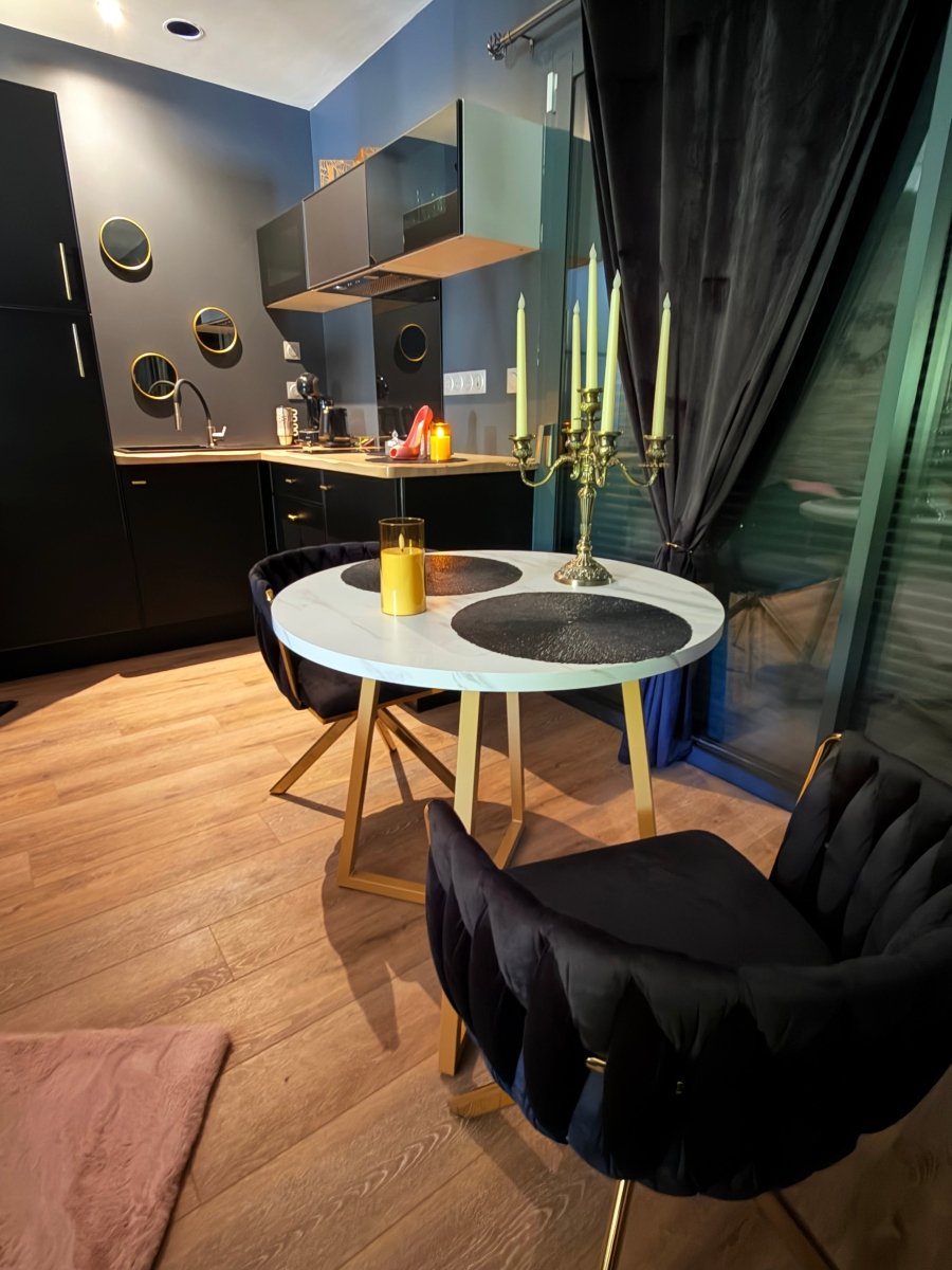 Péché Mignon - Love’nSpa - weekend en amoureux, love rooms avec spa ou jacuzzi privatif2 de Péché Mignon
