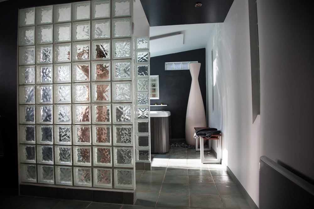 Rêves de spa - Suite ONYX - Love’nSpa - weekend en amoureux, love rooms avec spa ou jacuzzi privatif4 de Rêves de spa - Suite ONYX
