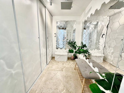 Romantic Room Alexis - Love’nSpa - weekend en amoureux, love rooms avec spa ou jacuzzi privatif