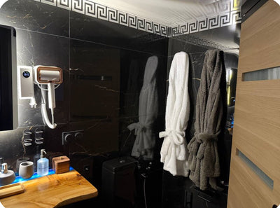 Romantic Room Alexis - Love’nSpa - weekend en amoureux, love rooms avec spa ou jacuzzi privatif