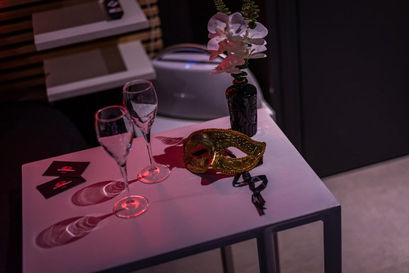 Rose bonbon korng kim chheng - Love’nSpa - weekend en amoureux, love rooms avec spa ou jacuzzi privatif3 de Rose bonbon
