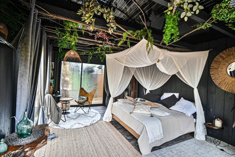 So Wood 33 - Love’nSpa - weekend en amoureux, love rooms avec spa ou jacuzzi privatif3 de So Wood 33
