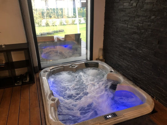 Suit'Dream - Suite Rouge - Love’nSpa - weekend en amoureux, love rooms avec spa ou jacuzzi privatif