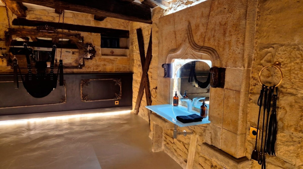 Suite 1503 - Love’nSpa - weekend en amoureux, love rooms avec spa ou jacuzzi privatif14 de Suite 1503
