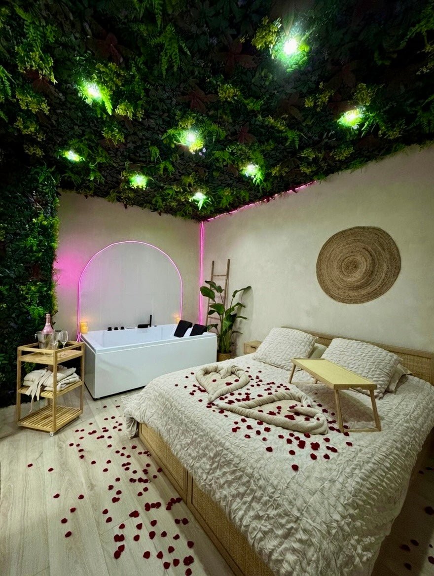 Suite Bali Love - Love’nSpa - weekend en amoureux, love rooms avec spa ou jacuzzi privatif1 de Suite Bali Love
