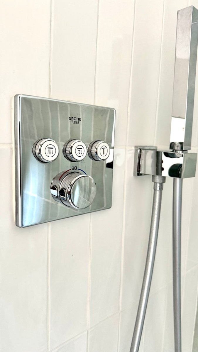 Suite Balnéo Canet - Love’nSpa - weekend en amoureux, love rooms avec spa ou jacuzzi privatif14 de Suite Balnéo Canet
