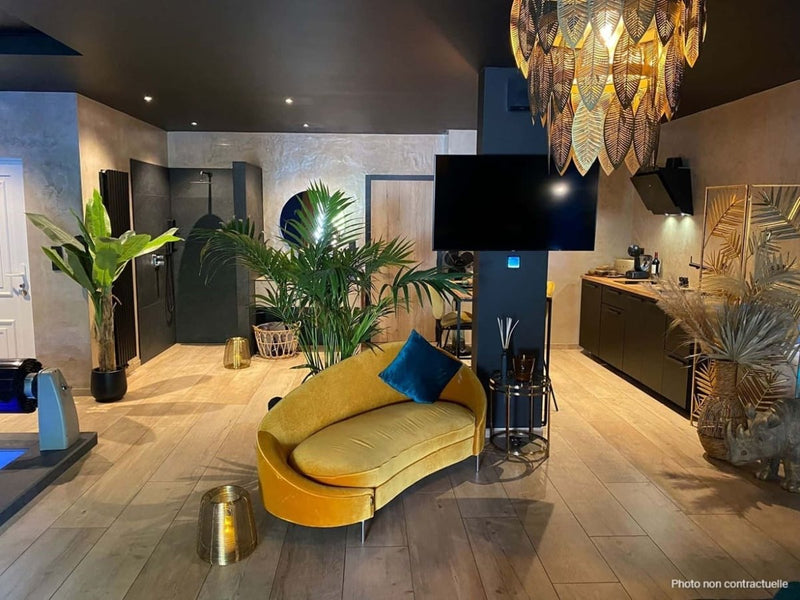 Suite Baobab by Le Clos des Thermes - Love’nSpa - weekend en amoureux, love rooms avec spa ou jacuzzi privatif