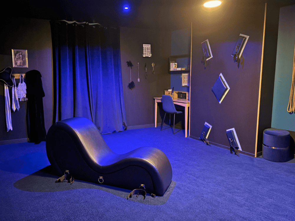 Suite Casanova - Doux Bleu Jeux - Love’nSpa - weekend en amoureux, love rooms avec spa ou jacuzzi privatif1 de Suite Casanova - Doux Bleu Jeux
