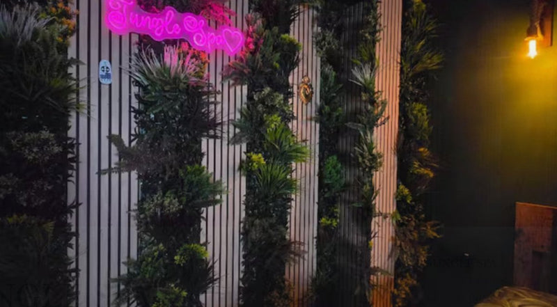 Suite Jungle Spa•Sauna & Balnéo - Love’nSpa - weekend en amoureux, love rooms avec spa ou jacuzzi privatif3 de Suite Jungle Spa•Sauna & Balnéo
