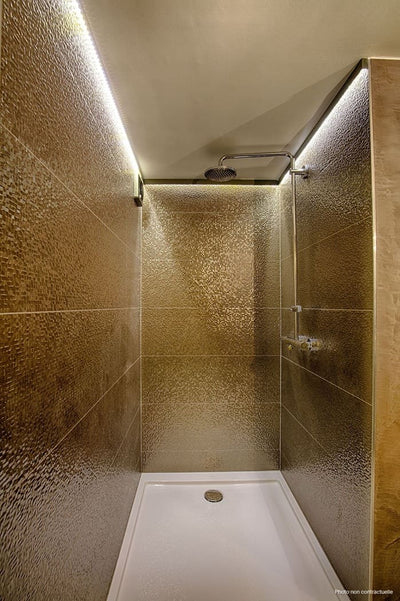 Suite Marquise by Le Clos des Thermes - Love’nSpa - weekend en amoureux, love rooms avec spa ou jacuzzi privatif