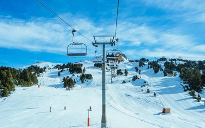 Suite romantique avec baignoire Balnéo en pleine montagne - Love’nSpa - weekend en amoureux, love rooms avec spa ou jacuzzi privatif