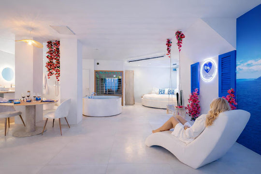 Suite Santorini - Love’nSpa - weekend en amoureux, love rooms avec spa ou jacuzzi privatif