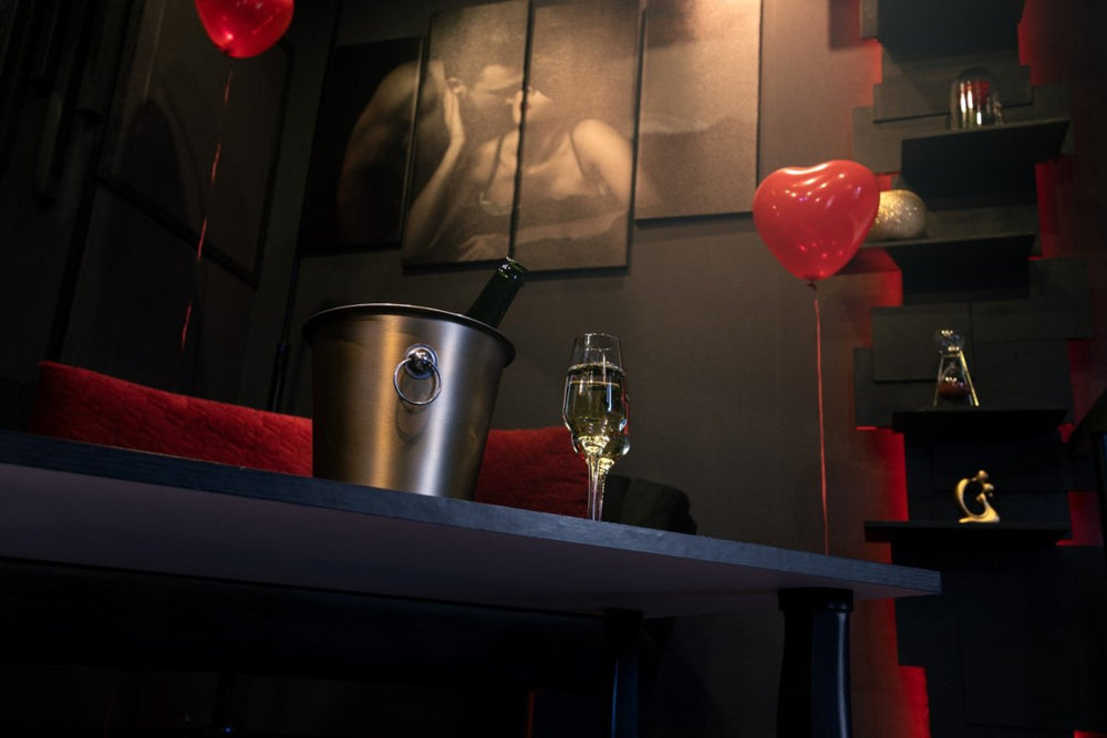 The Ruby Lodge - Love’nSpa - weekend en amoureux, love rooms avec spa ou jacuzzi privatif8 de The Ruby Lodge
