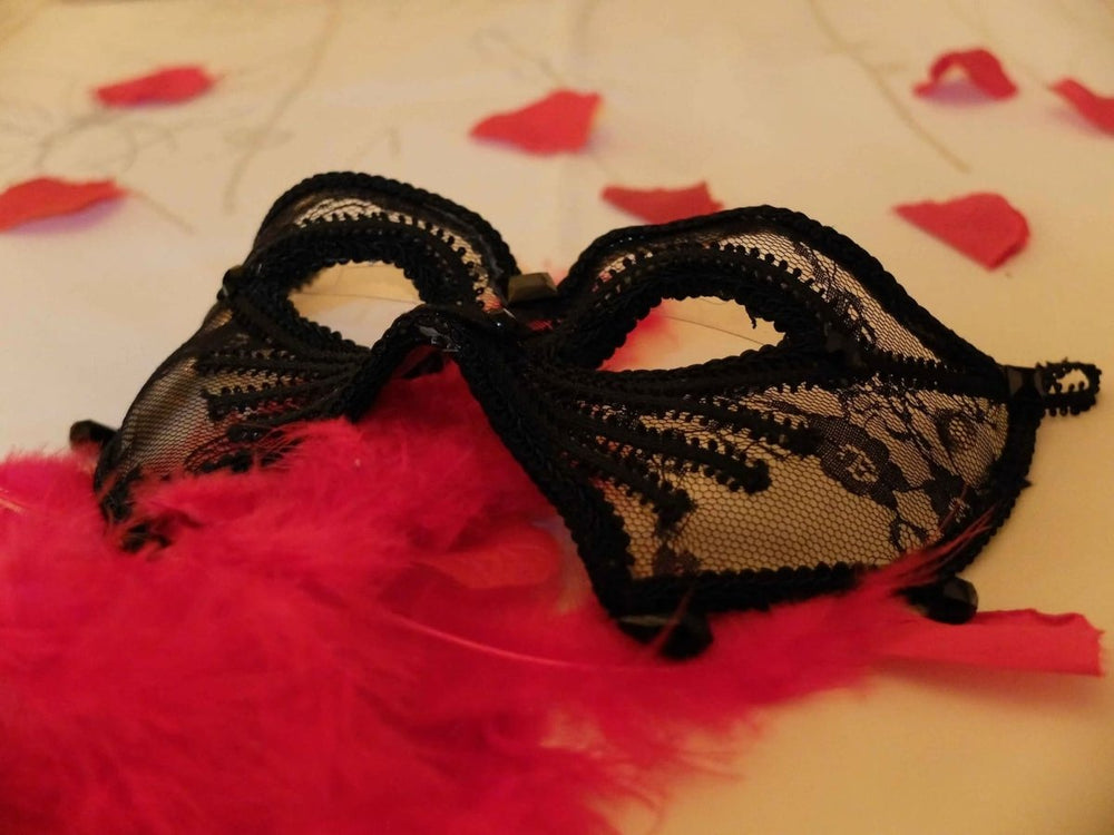 Une Parenthèse pour Deux - Chambre Tentation Dorée - Love’nSpa - weekend en amoureux, love rooms avec spa ou jacuzzi privatif11 de Une Parenthèse pour Deux - Chambre Tentation Dorée
