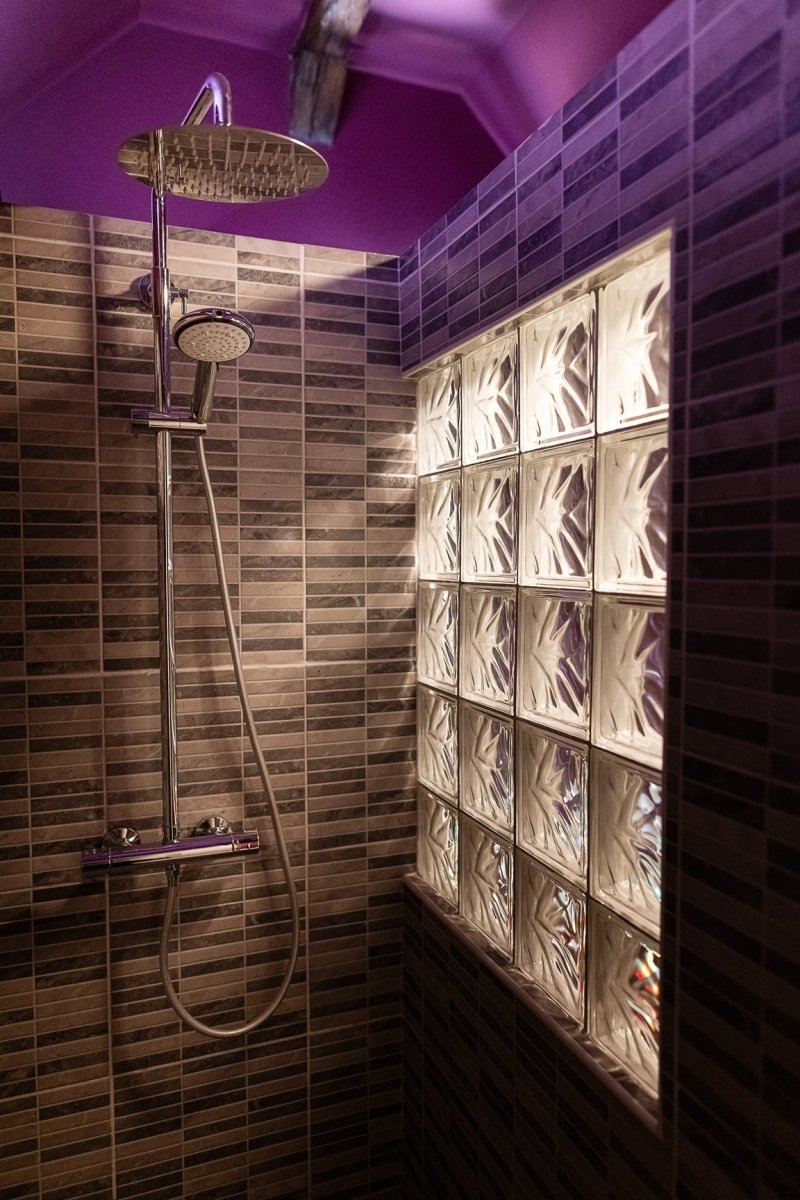 Urban Spa - 3 nuances de plaisir - Love’nSpa - weekend en amoureux, love rooms avec spa ou jacuzzi privatif6 de Urban Spa - 3 nuances de plaisir
