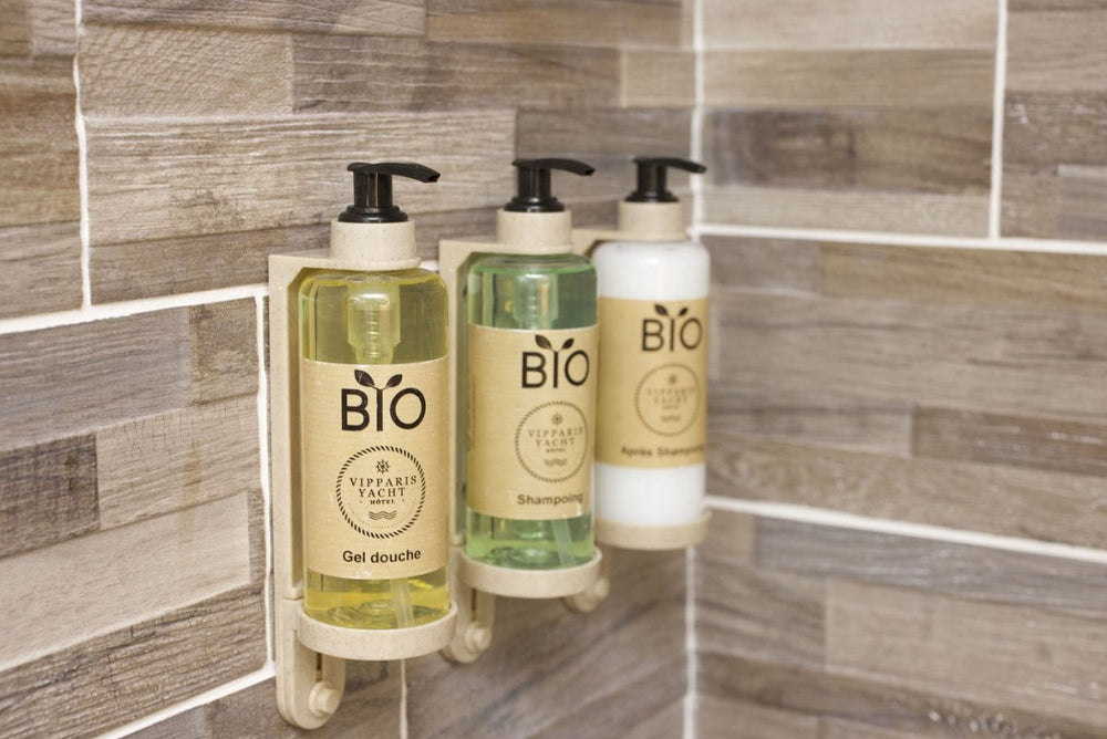 VIP Paris Yacht hôtel - Suite Bali - Love’nSpa - weekend en amoureux, love rooms avec spa ou jacuzzi privatif10 de VIP Paris Yacht hôtel - Suite Bali
