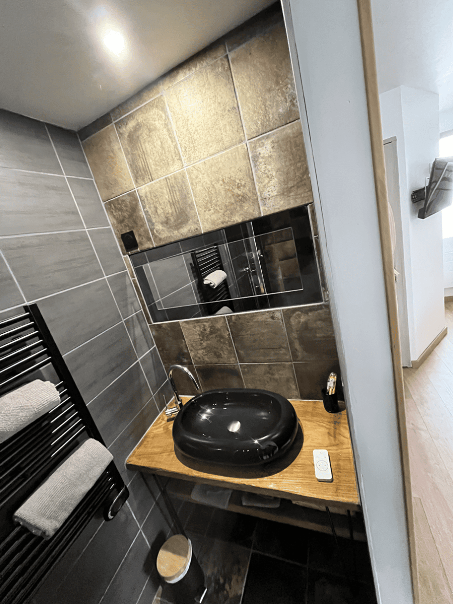 Vite, au bien - être - Love’nSpa - weekend en amoureux, love rooms avec spa ou jacuzzi privatif7 de Vite, au bien-être
