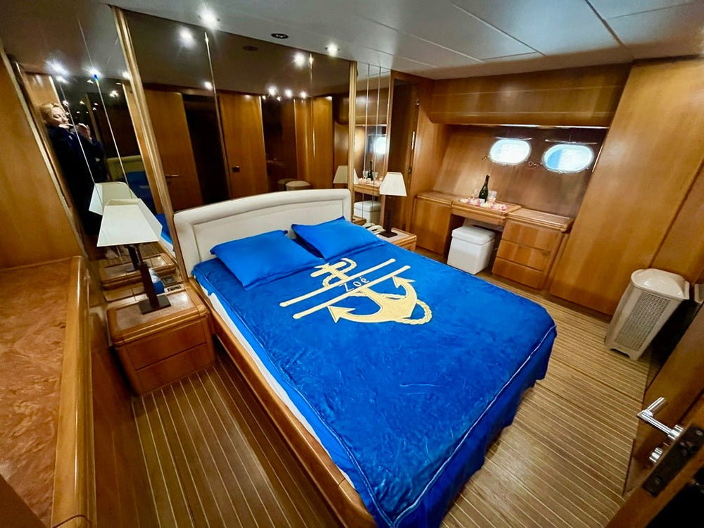 Yacht Spa - Love’nSpa - weekend en amoureux, love rooms avec spa ou jacuzzi privatif11 de Yacht Spa
